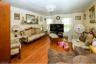 160 Mill St, Paterson, NJ 07501 - Photo 10