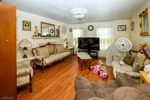 160 Mill St, Paterson, NJ 07501 - Photo 10