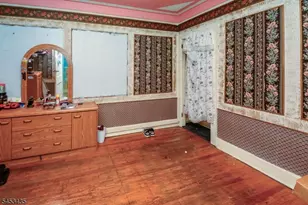 160 Mill St, Paterson, NJ 07501 - Photo 16