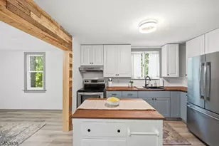 1 Woodland Ave, Mount Olive, NJ 07828 - Photo 8