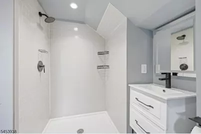 1 Woodland Ave, Mount Olive, NJ 07828 - Photo 34