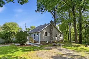 1 Woodland Ave, Mount Olive, NJ 07828 - Photo 44