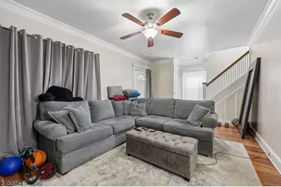 164 Freeman Ave, East Orange, NJ 07018 - Photo 6