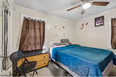 164 Freeman Ave, East Orange, NJ 07018 - Photo 18