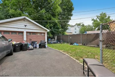 164 Freeman Ave, East Orange, NJ 07018 - Photo 30