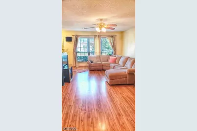 113 Gregory Ln, Franklin Township, NJ 08823 - Photo 6