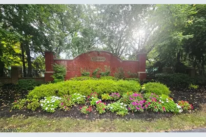 113 Gregory Ln, Franklin Township, NJ 08823 - Photo 12