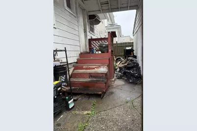 872 Lyons Ave, Irvington, NJ 07111 - Photo 24