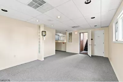 636 Easton Ave, Franklin Township, NJ 08873 - Photo 8
