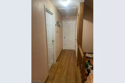 84 E Laurel St, Woodbridge Township, NJ 07064 - Photo 16