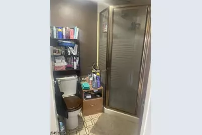 84 E Laurel St, Woodbridge Township, NJ 07064 - Photo 8