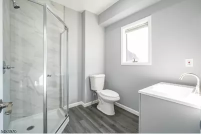 9 W Stimpson Ave, Linden, NJ 07036 - Photo 22