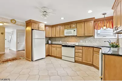 18 Patterson St, Harrison, NJ 07029 - Photo 18