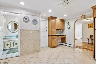 18 Patterson St, Harrison, NJ 07029 - Photo 20