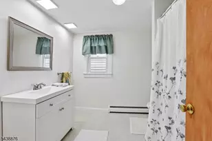 18 Patterson St, Harrison, NJ 07029 - Photo 28