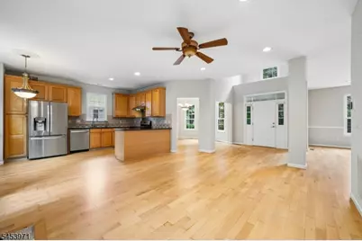 4 Revere Dr, Bernards Township, NJ 07920 - Photo 18