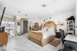 640 Riverside Ave, Lyndhurst Township, NJ 07071 - Photo 14