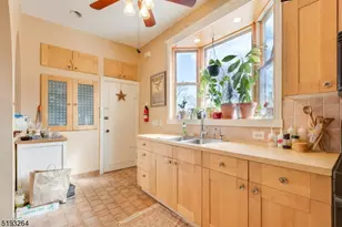 36 Burnet St Unit, Maplewood, NJ 07040 - Photo 8