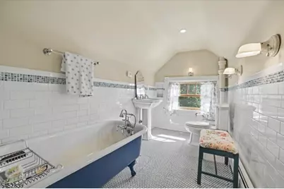 44 Manor Dr, Bernards Township, NJ 07920 - Photo 28