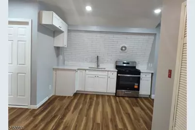 9 William St, Clifton, NJ 07014 - Photo 4
