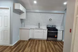 9 William St, Clifton, NJ 07014 - Photo 4