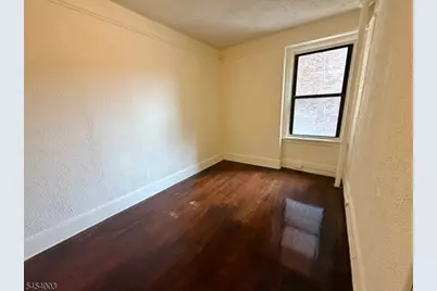 94 S Munn Ave #27, East Orange, NJ 07018 - Photo 4