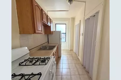94 S Munn Ave #37, East Orange, NJ 07018 - Photo 2