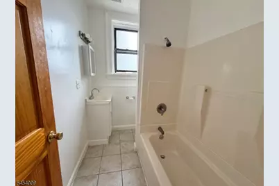 94 S Munn Ave #47, East Orange, NJ 07018 - Photo 4
