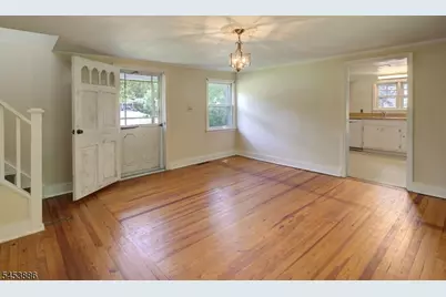 17 Willow Avenue, Peapack Gladstone Boro, NJ 07977 - Photo 10