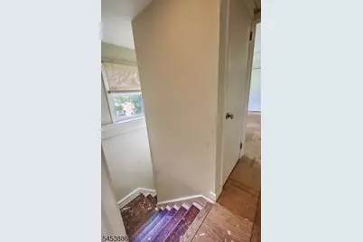 17 Willow Avenue, Peapack Gladstone Boro, NJ 07977 - Photo 18