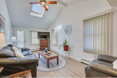 16 Skytop Rd, Lebanon Township, NJ 07865 - Photo 12
