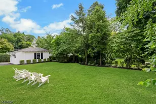 35 Hamilton Rd, Morristown, NJ 07960 - Photo 6