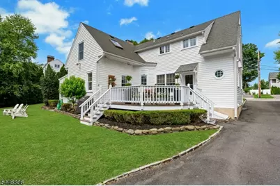 35 Hamilton Rd, Morristown, NJ 07960 - Photo 4