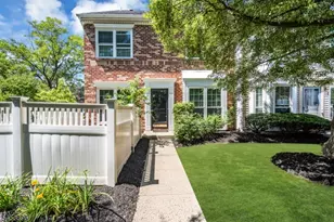 10 Brighton Way, North Brunswick Township, NJ 08902 - Photo 4