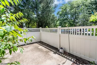 10 Brighton Way, North Brunswick Township, NJ 08902 - Photo 32