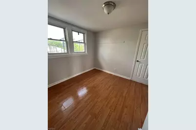 163 Dewey St, Newark, NJ 07112 - Photo 6