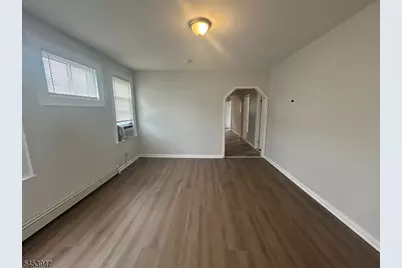 163 Dewey St, Newark, NJ 07112 - Photo 22