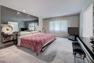 88 Sullivan Dr, West Orange Township, NJ 07052 - Photo 16
