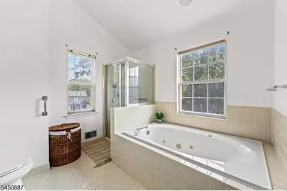 50 Washington Ct, Montville Township, NJ 07082 - Photo 20