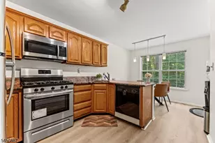 50 Washington Ct, Montville Township, NJ 07082 - Photo 10
