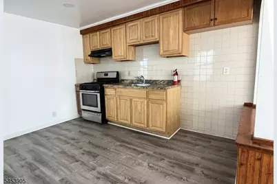 20 Highland Ave, Newark, NJ 07104 - Photo 6