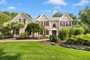 41 Wellington Dr, Washington Township, NJ 07853 - Photo 4