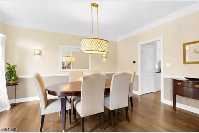 41 Wellington Dr, Washington Township, NJ 07853 - Photo 6