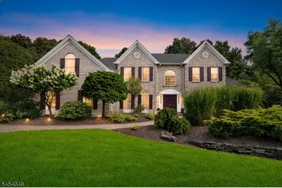 41 Wellington Dr, Washington Township, NJ 07853 - Photo 1