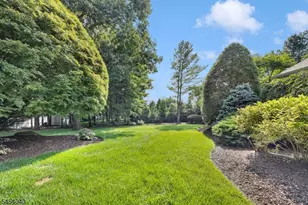 41 Wellington Dr, Washington Township, NJ 07853 - Photo 44
