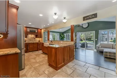 31 River Road, Raritan Township, NJ 08822 - Photo 12