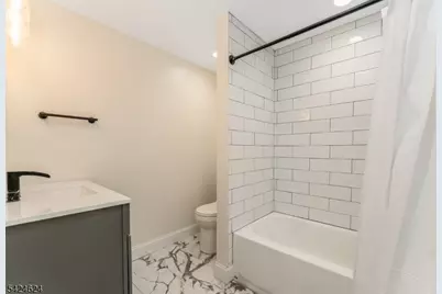 31 River Road, Raritan Township, NJ 08822 - Photo 32