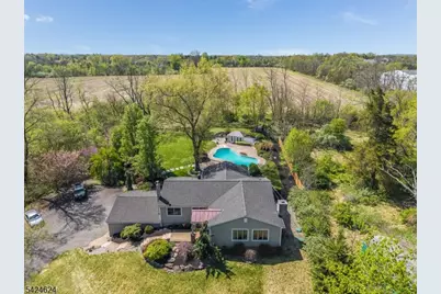 31 River Road, Raritan Township, NJ 08822 - Photo 1