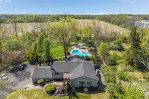 31 River Rd, Raritan Township, NJ 08822 - Photo 1