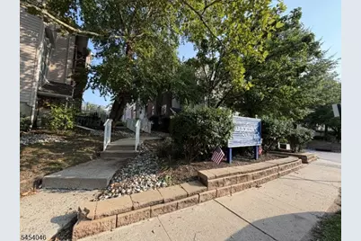 468 Great Beds Ct #468, Perth Amboy, NJ 08861 - Photo 2